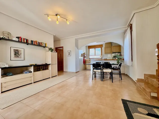 Villa 3 habitaciones 141m² en venta - Centro de la Ciudad Quesada — 3