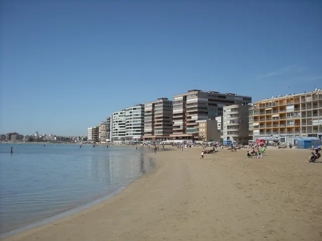 Dúplex Reformado en El Limonar, Torrevieja — 18