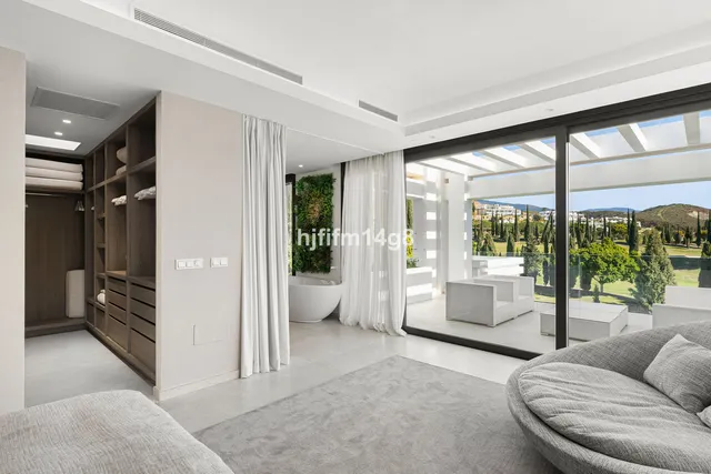 Chalet 5 habitaciones 1004m² en venta - Costa del Sol — 11