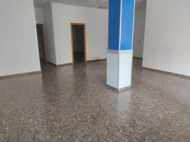 LOCAL COMERCIAL TOTALMENTE ACONDICIONADO PARA ACTIVIDAD COME - foto 2