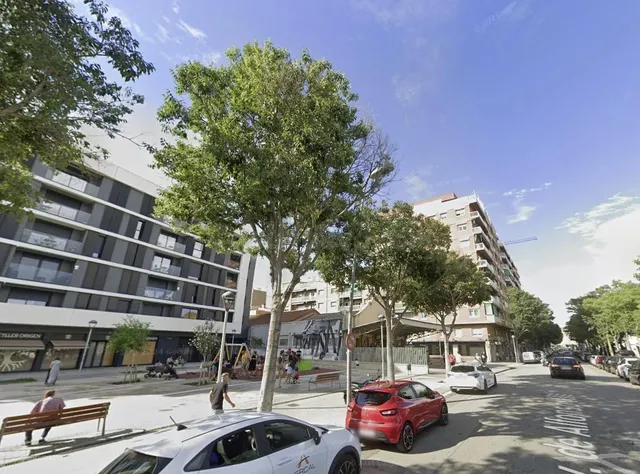 PISO EN BADALONA