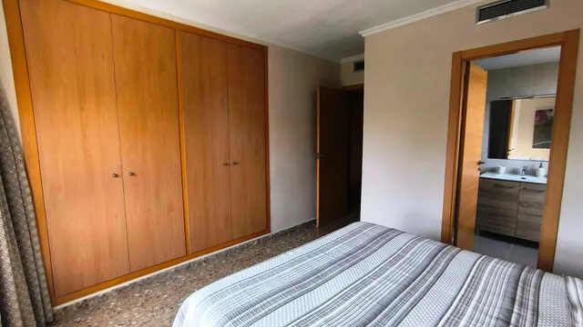 IMPECABLE PISO TOTALMENTE REFORMADO Y EXTERIOR EN FINCA DEL AÑO 2008 CON GARAJE OPCIONAL — 12