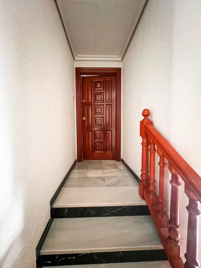 Adosado 5 habitaciones 340m² en venta - Zona Pueblo — 48