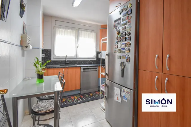 ¡FANTÁSTICA OPORTUNIDAD EN SANTPEDOR! Piso de 3 habitaciones dobles, con balcón y terraza. — 16