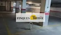 GRAN OPORTUNIDAD DE PLAZAS DE PARKING — 8