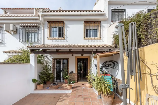 Casa única en Granada capital. — 32