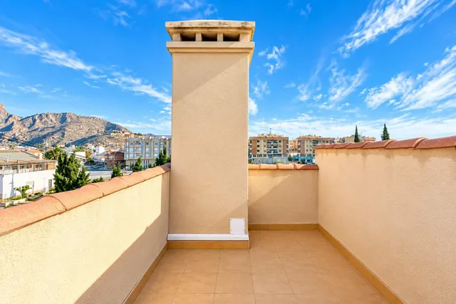 Espectacular chalet con piscina en orihuela centro — 26