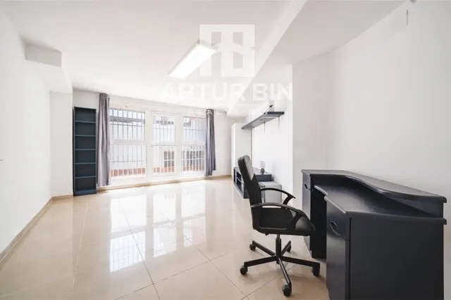 Oficina 9 habitaciones 251m² en venta - Metro quart de poble - foto 4