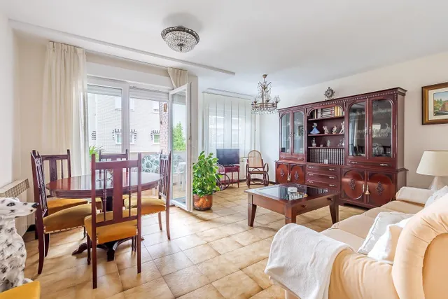 Piso 4 habitaciones 139m² en venta - Casco Antiguo - foto 2