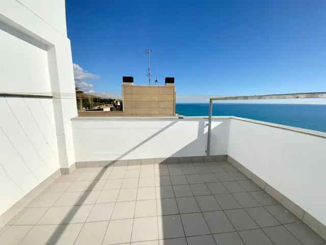 Un Piso de ensueño frente al mar obra nueva 2024 en el corazón histórico de Montgat — 24