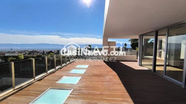 VILLA DE LUJO EN LA EXCLUSIVA ZONA RESIDENCIAL "MIRADOR DE A - foto 2