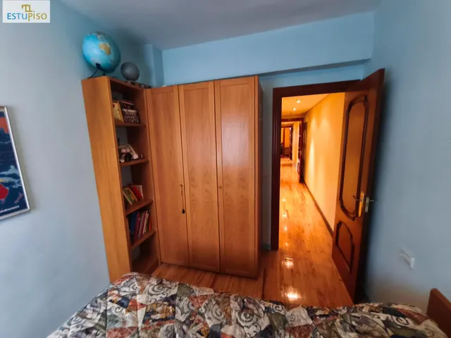¡5 habitaciones Y 2 BAÑOS EN PLENO CENTRO! 144 m2 EN CALLE GENERAL ÁLAVA — 27