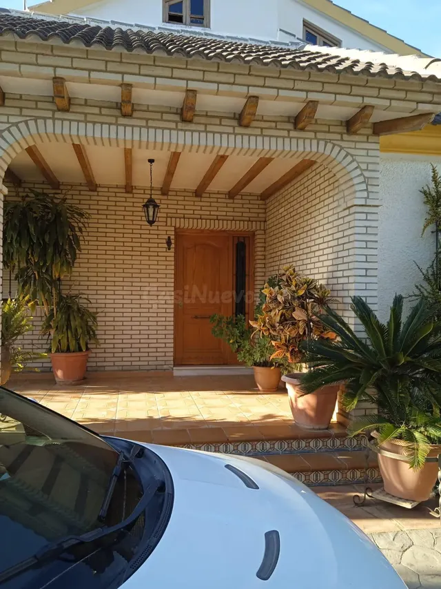 Chalet con terreno en Puerto de la Torre - foto 4