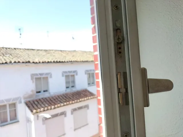 MONCASA VENDE ATICO EN GUARDO — 40