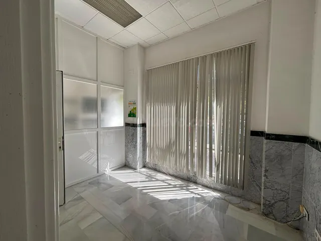 ¡Excelente oportunidad de alquiler de local en una ubicación - foto 5