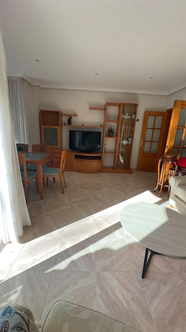 ¡alquiler larga temporada! apartamento 3 dormitorios en el centro de Torrevieja — 7