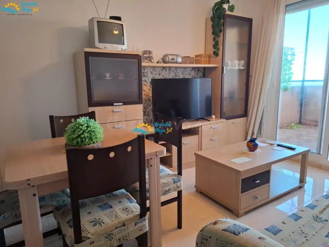 Estudio con encanto en al envía
