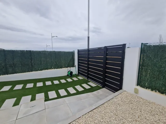 Villas espaciosas con piscina privada, en construcción, en un entorno natural muy privilegiado — 44