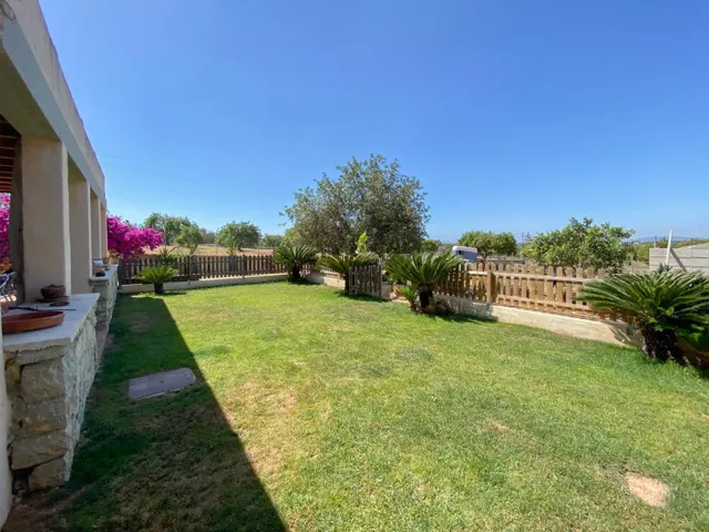 FINCA RÚSTICA 'PUIG SANTA MAGDALENA' — 28