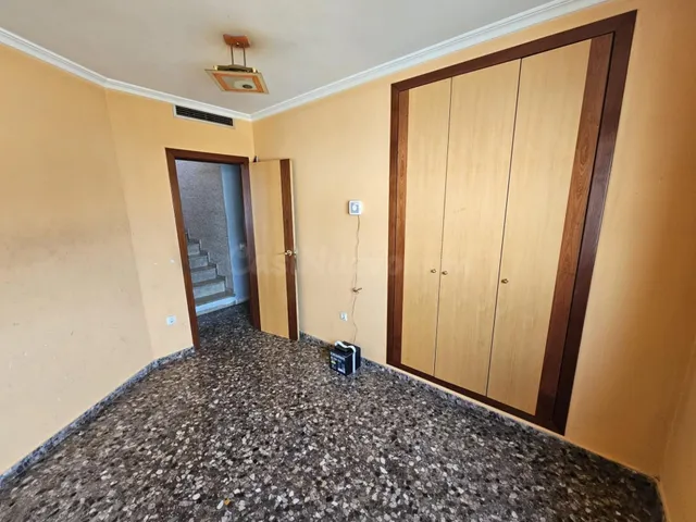 Piso 3 habitaciones 131m² en venta - Metro meliana - foto 3