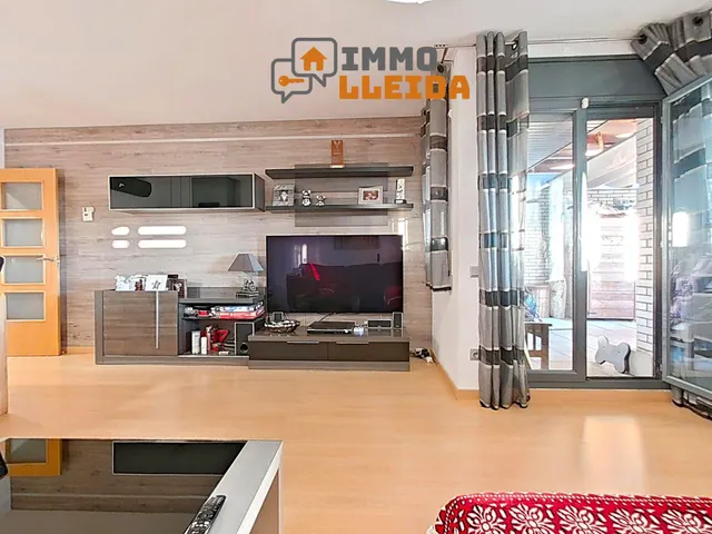 EXCLUSIVO Piso Parc de lAigua con gran terraza, parking y trastero — 6