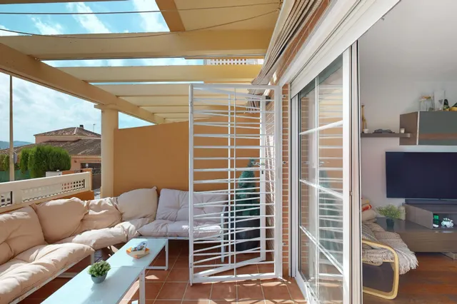DUPLEX EN ROCHE — 18