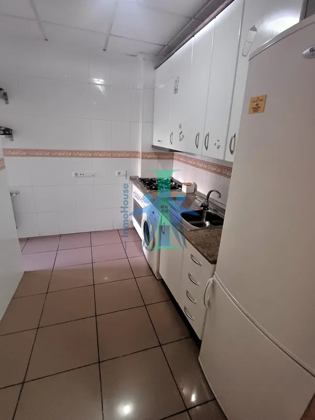 Inmohouse vende en exclusiva ático duplex y local con vado en zona carretas ref: o191 — 6