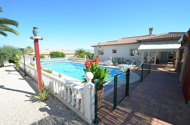 Villa 3 habitaciones 140m² en venta - Campos del Río — 36