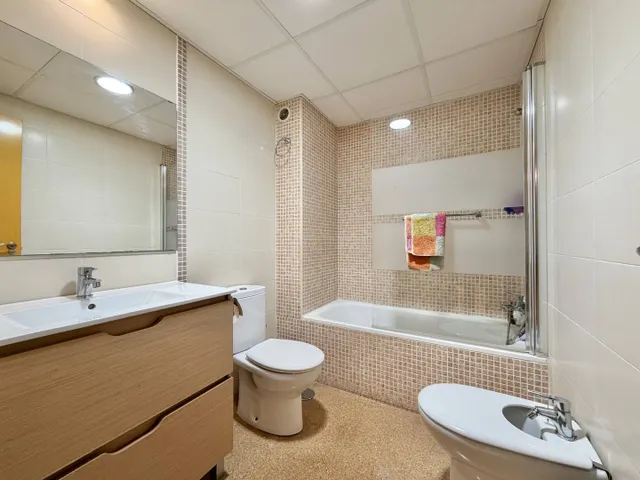 Vivienda en venta de vpo en benisaudet, Alicante con 3 dormitorios, 2 garajes, trastero y piscina comunitaria — 7