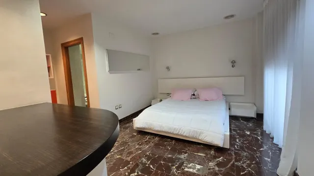 PISO DE LUJO EN ESQUINA TODO EXTERIOR — 29