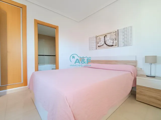 AYF INMOBILIARIA VENDE APARTAMENTO PRIMERA LINEA — 36