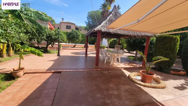 UNA VIVIENDA PARA TODOS — 15