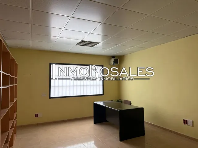 MAGNIFICO LOCAL CON POSIBILIDAD CAMBIO DE USO - foto 5