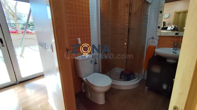Local comercial en venta en zona consolidada de Cáceres (Mon - foto 5