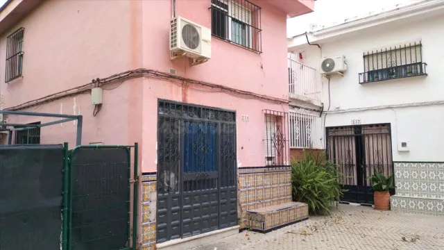 Venta casa en Sevilla — 2