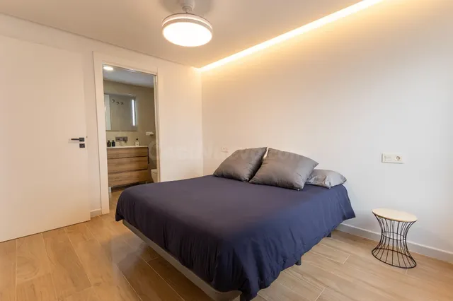 ✨ Exclusiva Vivienda de Lujo Reformado y lista para entrar a vivir en Av. Teodomiro: Confort Premium en Los Andenes 🌆 — 15