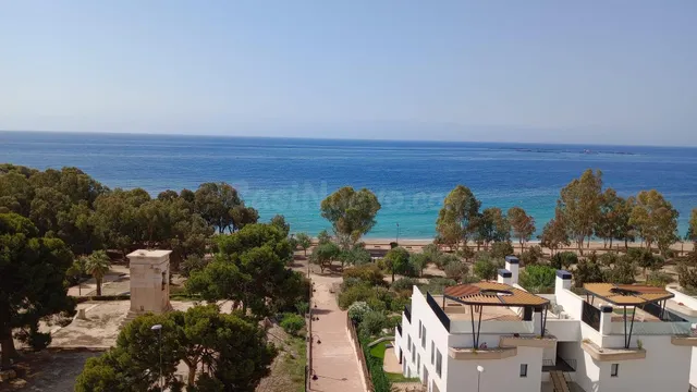 Espectacular Ático Dúplex de obra nueva en 1 Linea de playa  - foto 3
