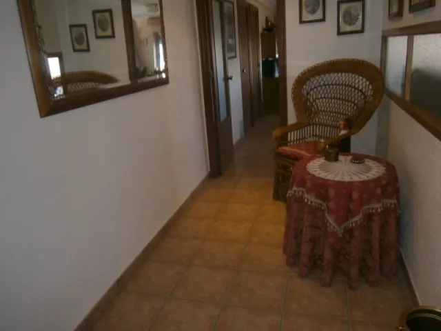 Nave industrial con vivienda y parcela de 11.800 metros — 28