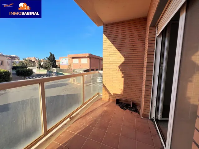 Acogedor Piso en Roquetas de Mar - Ideal para Familias. — 3