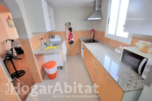 Ático Acogedor, bonito y luminoso con terraza, todo amueblado — 8