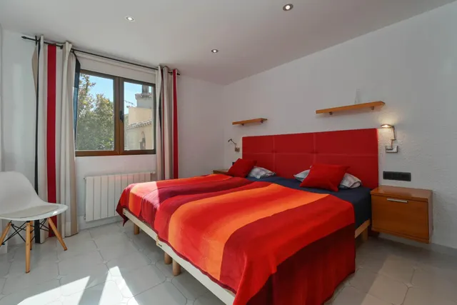 Villa mediterránea + appartamento  en Granadella — 12
