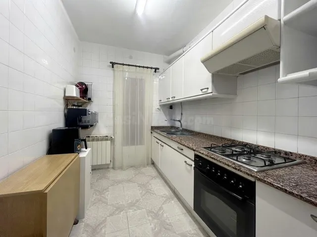 Piso en venta en calle Acadèmia – Lleida - foto 2
