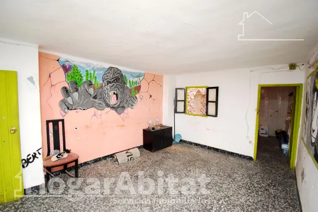 ¡GRAN OPORTUNIDAD! DOS CASAS CON TERRAZA Y BALCÓN