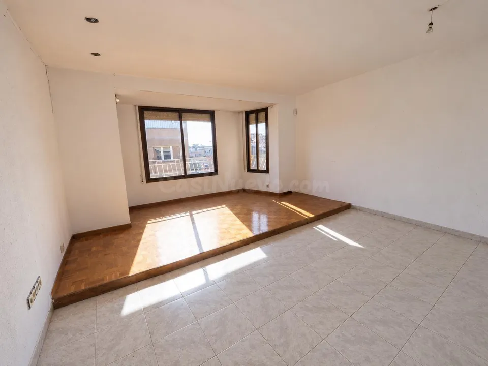 Se vende dúplex en Terrassa, zona can anglada