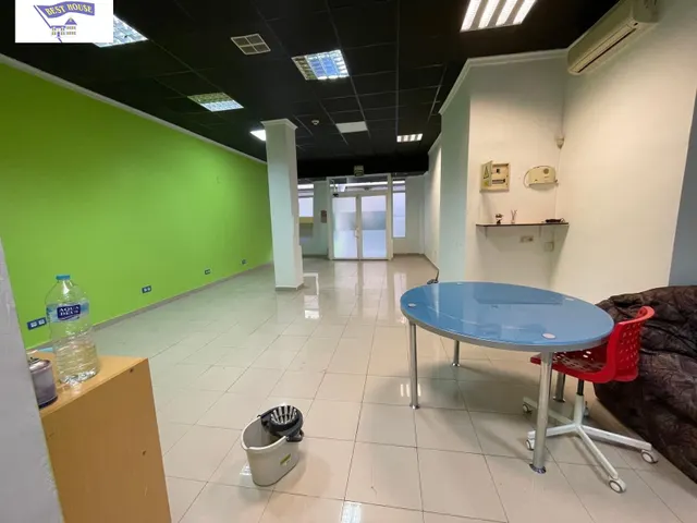 Local Comercial Acondicionado en Industria - Oportunidad Única — 5