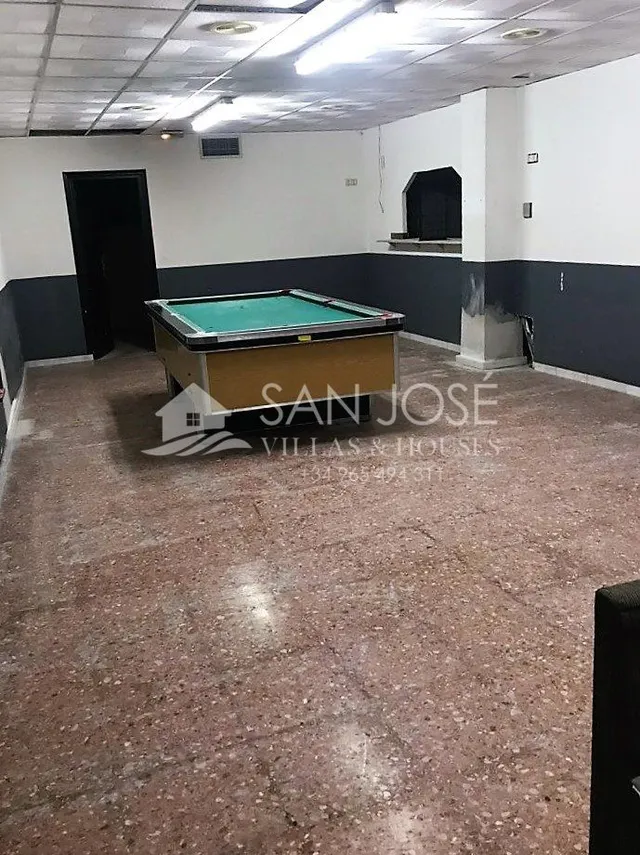 LOCAL COMERCIAL CERCA DE AVENIDA DE LA CONSTITUCION, VENTA — 4
