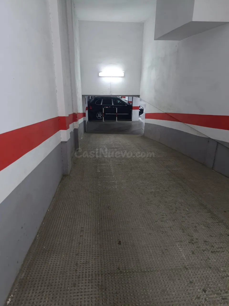 SE VENDE GARAJE CON TRASTERO