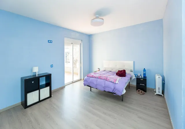 Casa en esquina con amplios espacios en Belicena, Vegas del Genil — 15