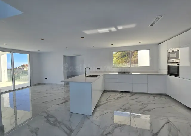 Chalet 4 habitaciones 297m² en venta - Marbella - foto 4