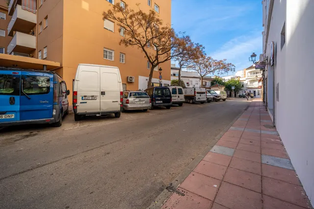 Local comercial 82m² en venta - Costa Del Sol — 14